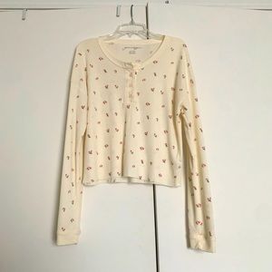American eagle long sleeve flower top